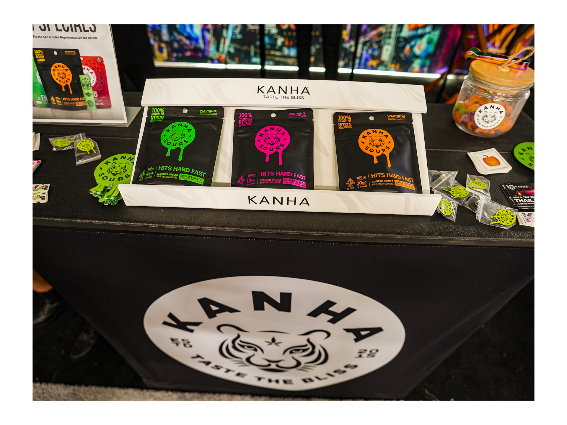 Kanha Display